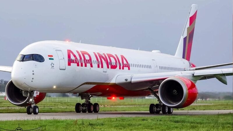 Indian aviation sector faces severe losses as Pakistan prolongs airspace ban