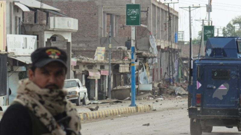 Police defuse six explosive devices, arrest 14 suspects during Bannu operation