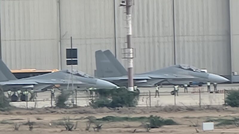‘Getting ready for battle?’: Here’s why Chinese J-16s actually landed in Karachi