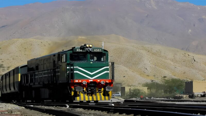 Jaffar Express halted after blast damages railway track near Jacobabad