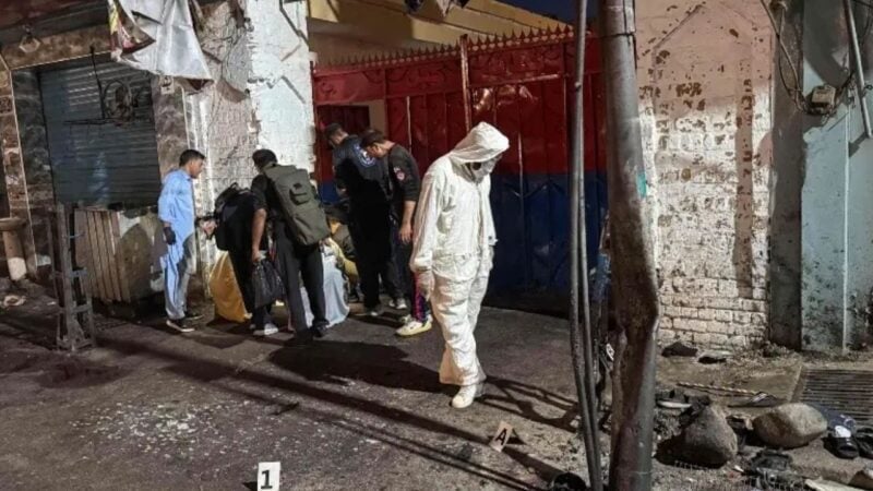 14 martyred as suicide bomber strikes Swat police station during anti-terrorism protest