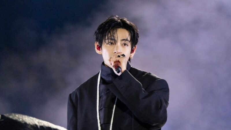 BTS’ V reveals he has been receiving treatment for hearing loss