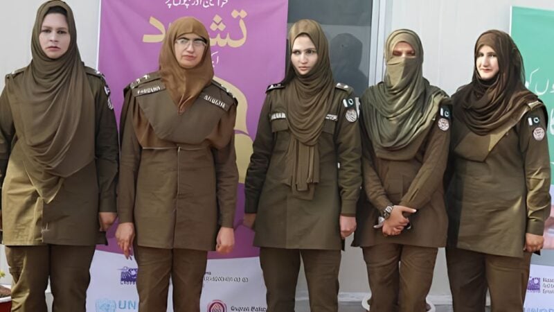 Women cops to remain available at all Lahore police stations 24/7