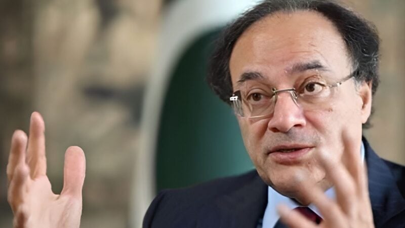 Finance minister calls for simpler tax return form for salaried taxpayers, questions need for lengthy process