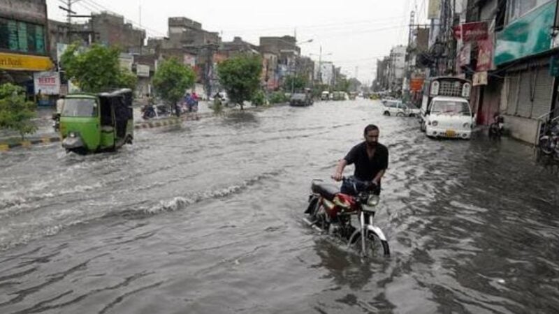 More rains to hit Punjab, KP in eighth monsoon spell