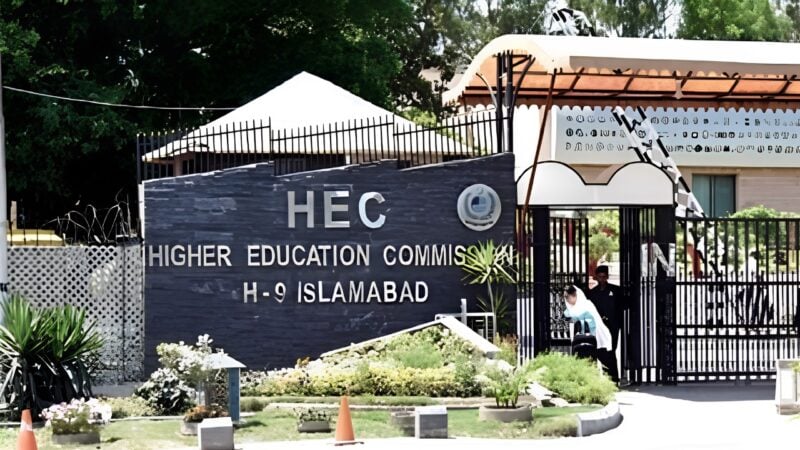 Pakistan stops recognising higher education degrees obtained from Afghanistan