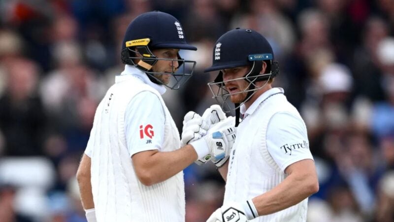1st Test: England bowled out for 409, Pakistan trail by 238 runs