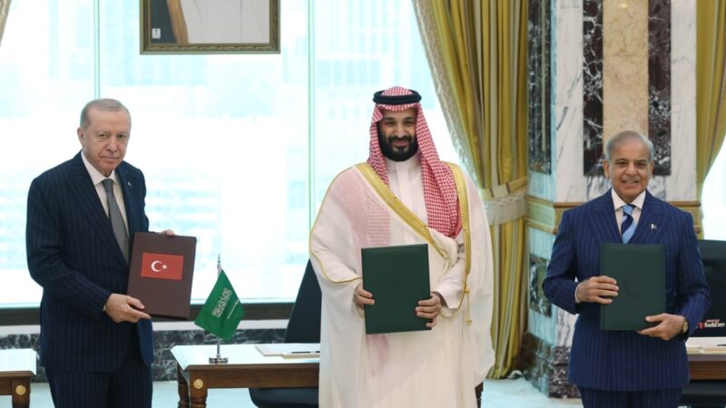Pakistan, Saudi Arabia and Türkiye sign Makkah Joint Defence Agreement