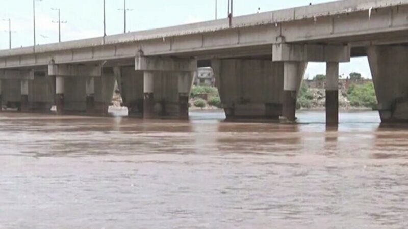 Chenab, Ravi tributaries face flood risk amid rising flows