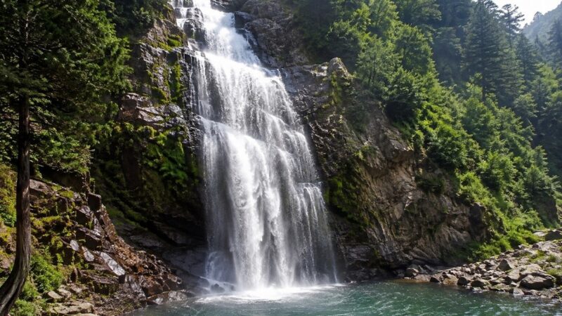 Murree ‘waterfall’ turns out to be sewage drain