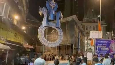 Two dead, five injured after giant Ganesha idol collapses in Mumbai