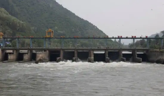 Father arrested after confessing to throwing three children into Jehlum canal