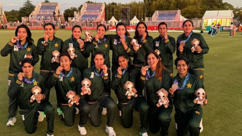 ‘3rd out of four’: Internet bashes Pakistan women cricketers for showcasing bronze medals on social media