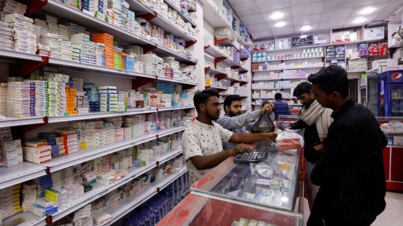 Pakistan patients prescribed more than twice WHO-recommended medicines, study finds