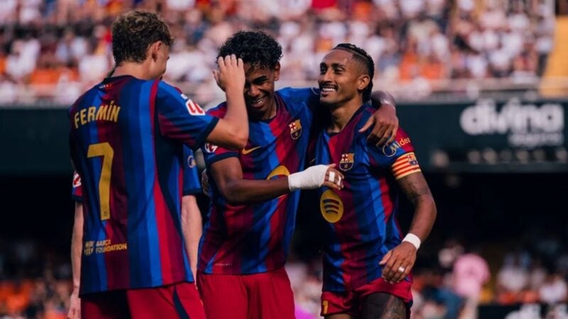 Lamine Yamal scores twice as Barcelona thrash Valencia 5-0 to top LaLiga table