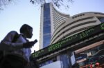 Indian stock market crashes as foreign investors pull out billions amid interest rate hike fears