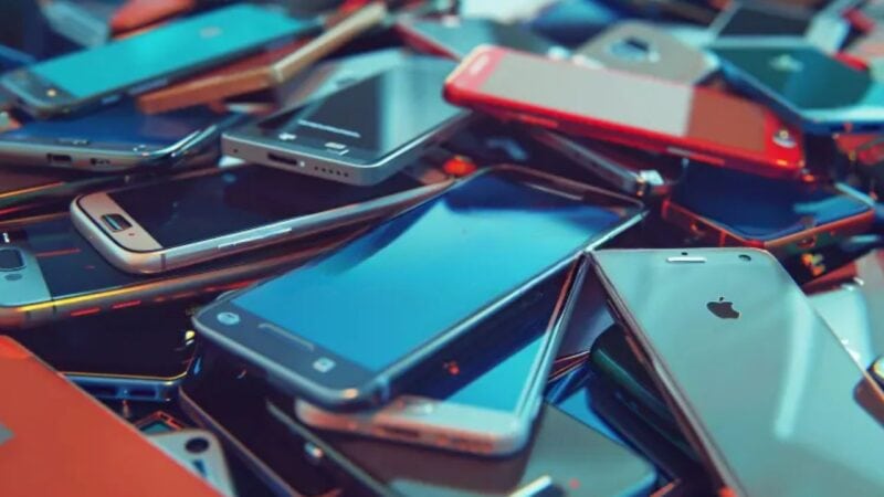Karachi event organiser ‘flees’ with phones of over 50 girls called to farmhouse on pretext of job