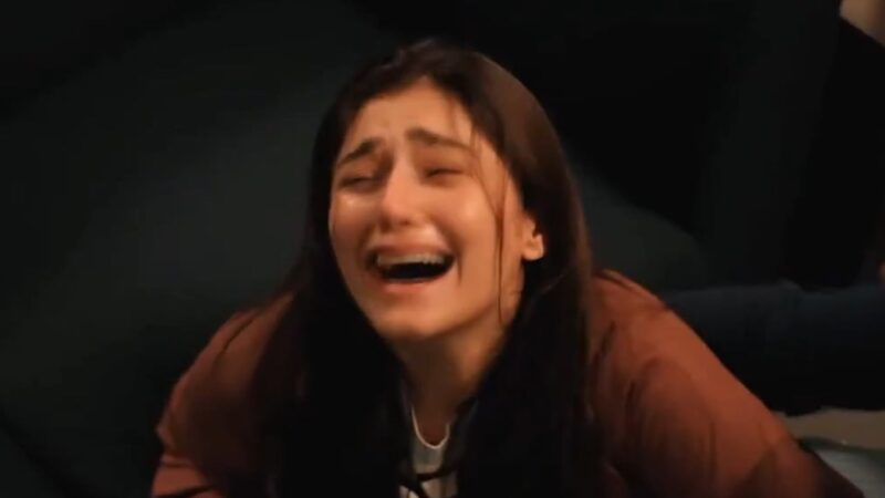 ‘Absolutely nailed it’: Netizens praise Durefishan for Zaryab’s panic attack scene in Dar-e-Nijaat