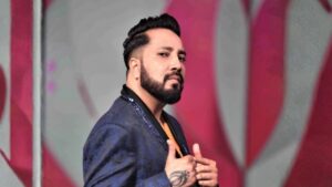 ‘Humein Pakistan k Musalman kharaab lagtay hain lekin Dubai k achay,’ says Mika Singh on Pak-India ties