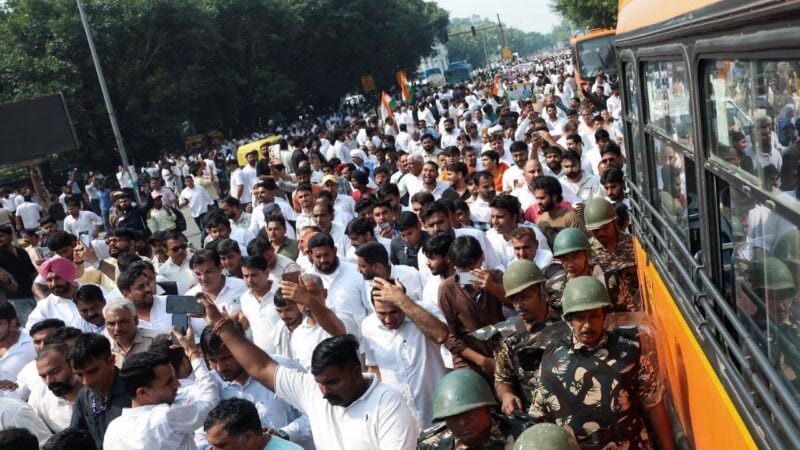 Delhi shuts metro stations, restricts traffic ahead of new protest against election chief