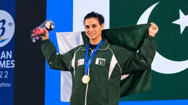 Mother of two wins 61kg gold for Pakistan at Masters Grand Prix