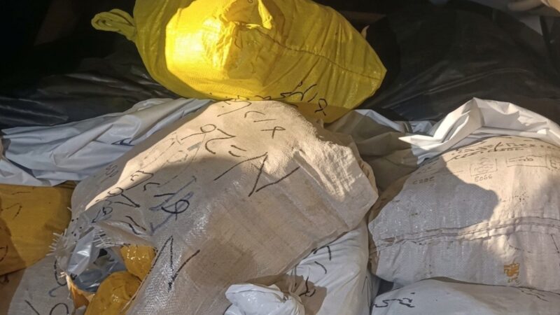 Customs seize 1,200kg hashish worth Rs540 crores near M-2