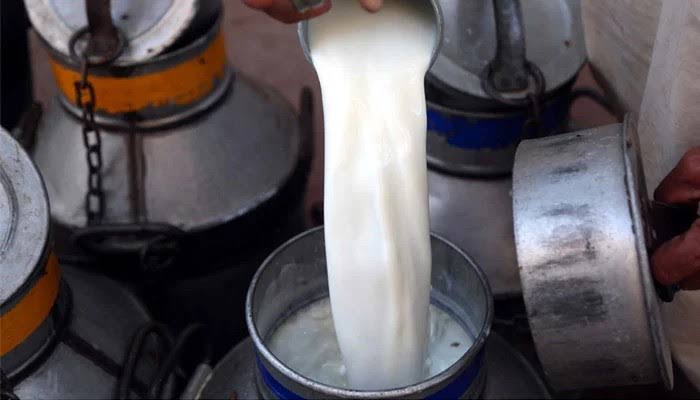 ‘Contaminated milk’ kills toddler in Lahore; another three-year-old critically ill